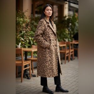 Brand NEW never worn. Leopard Print Women's Coat
